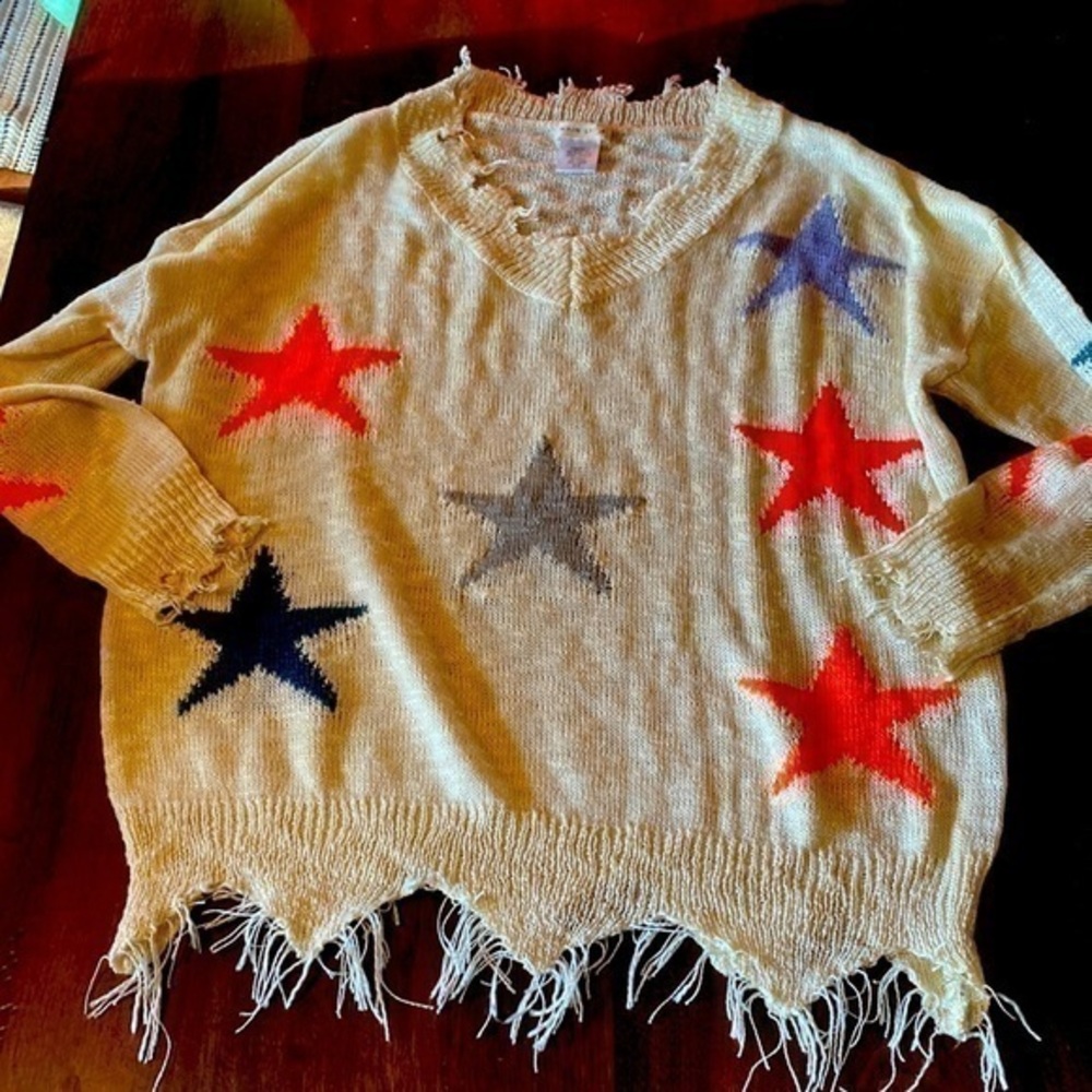 MAIN Strip Wren Frayed multi colored star boho v neck Sweater medium